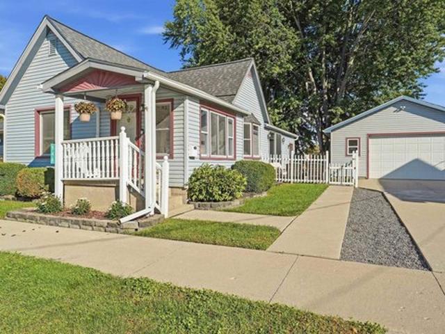 House for sale in Marine City, Saint Clair County