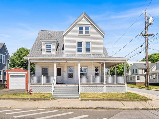 House for sale in Cottage Hill, Winthrop