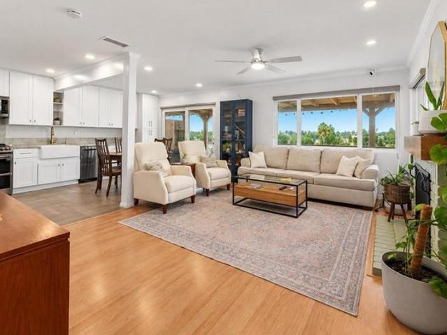 Townhouse for sale in La Mesa, California