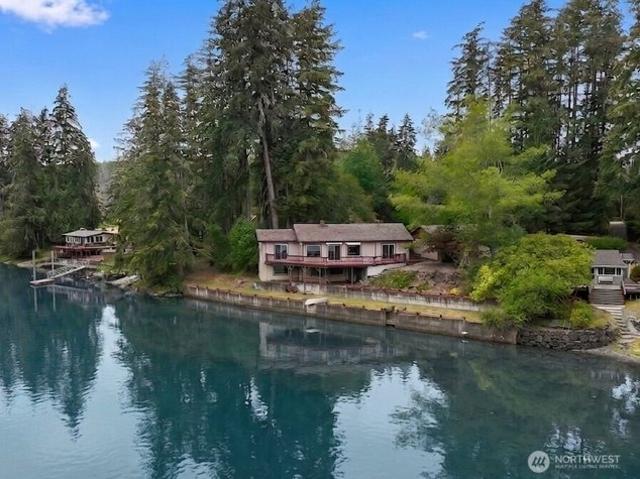 House for sale in Allyn, Washington