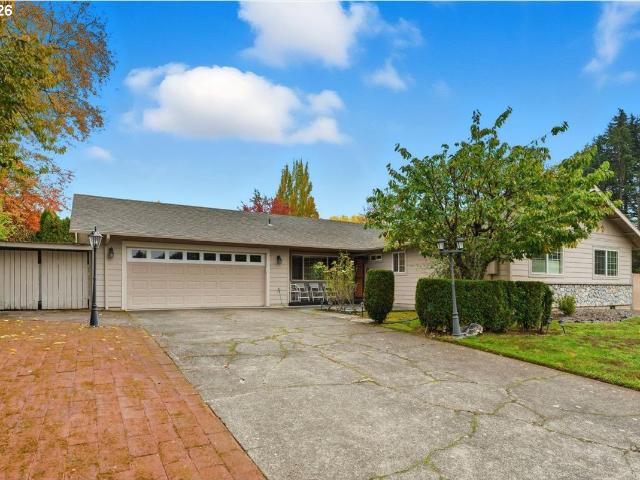 House for sale in South Aloha, Beaverton