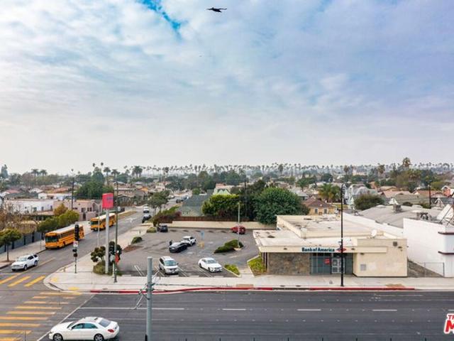 Land for sale in Canoga Park, California