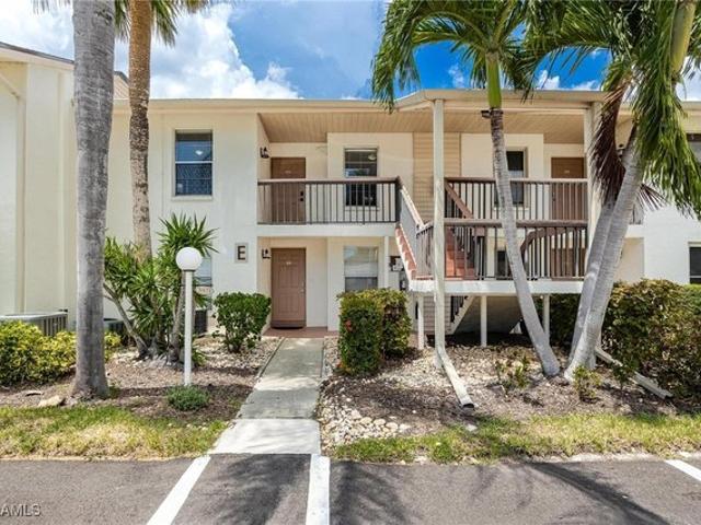 Condo for sale in Fort Myers, Florida