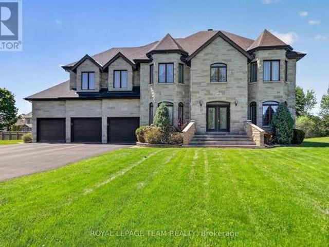 House for sale in Rideau-Jock, Ottawa