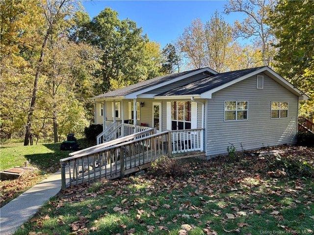 House for sale in Georgetown, Indiana
