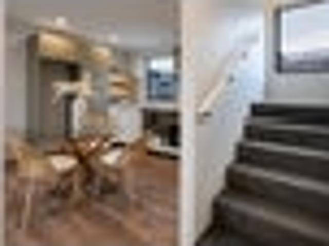 Townhouse for sale in Addington, Canterbury