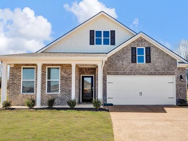 House for sale in Nesbit, Mississippi