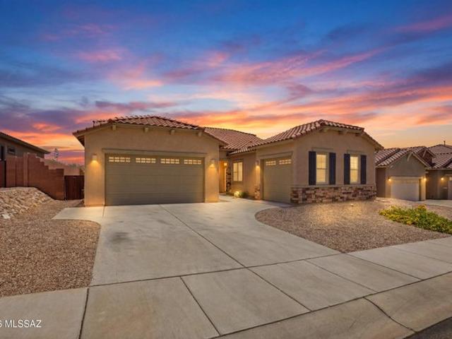 House for sale in Marana, Arizona