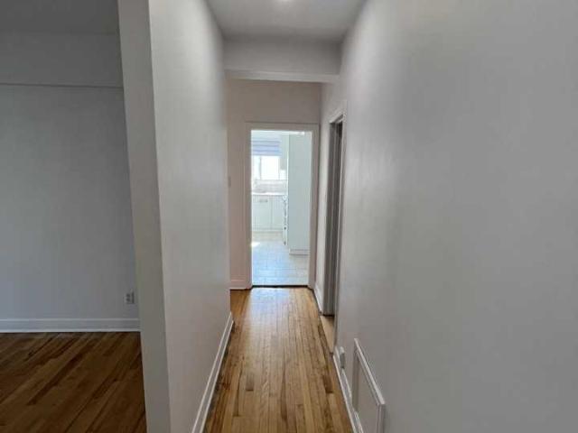 Apartment for rent in Cote-saint-luc, Quebec