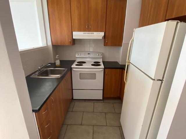 Apartment for rent in Cote-saint-luc, Quebec