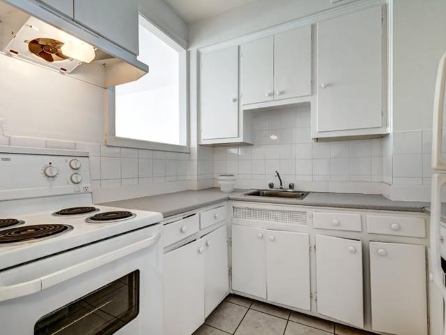 Apartment for rent in Cote-saint-luc, Quebec