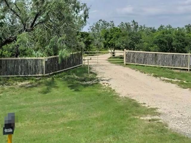 House for sale in Uvalde, Uvalde County