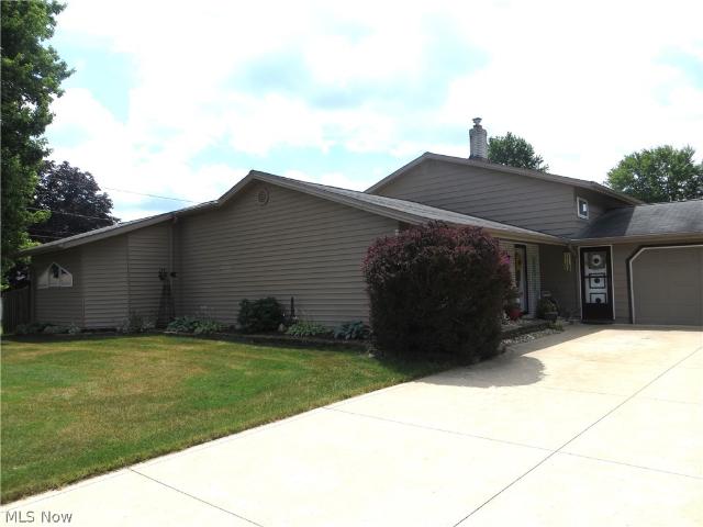 House for sale in North Olmsted, Ohio