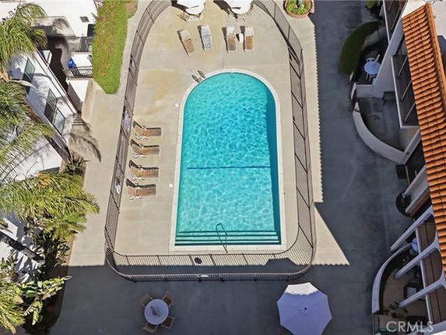 Townhouse for sale in Encino Neighborhood Council District, Canoga Park