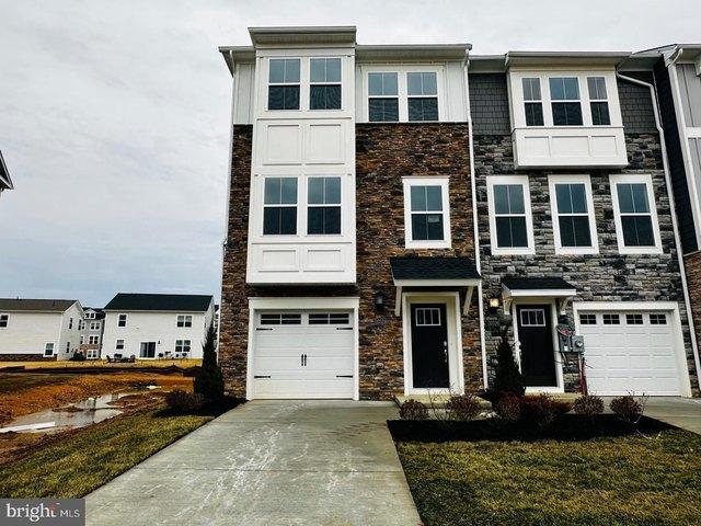 Townhouse for sale in White Plains, Maryland