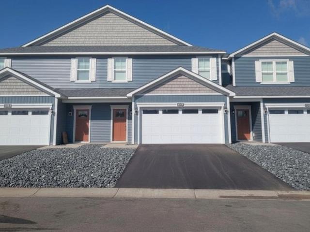 Townhouse for sale in North Branch, Minnesota