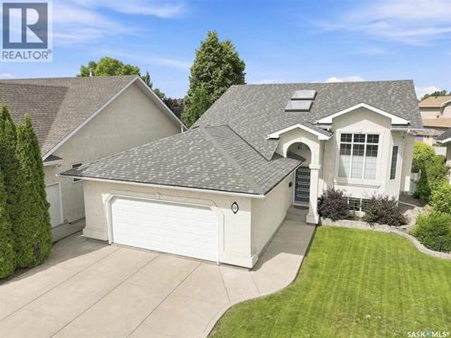 House for sale in Saskatoon, Saskatchewan