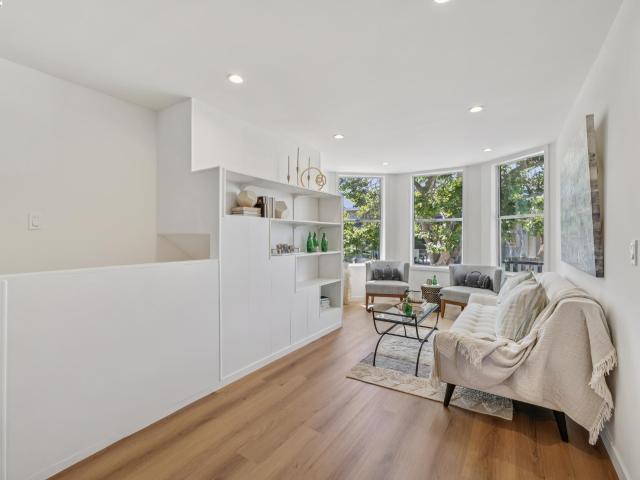 House for sale in Alameda House for sale in Alameda