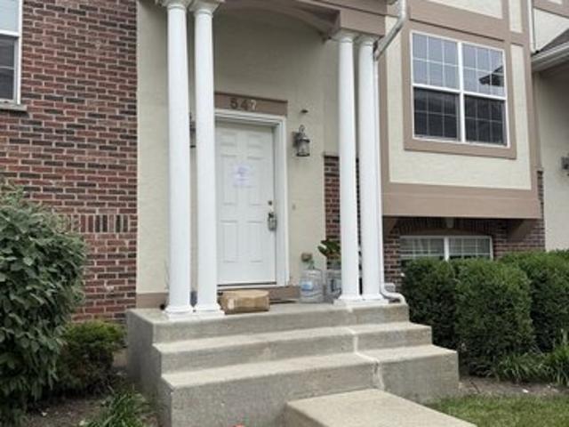 Townhouse for sale in Wood Dale, Illinois
