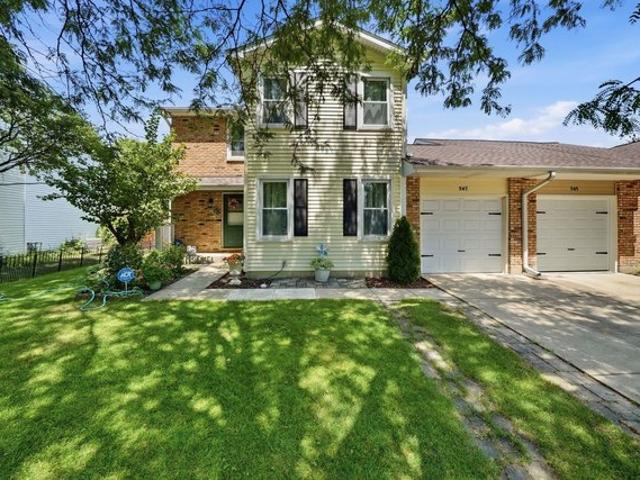 Townhouse for sale in Naperville, Illinois