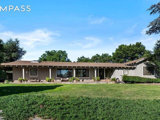 House for sale in San Juan Bautista, California