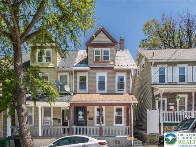 House for sale in Bethlehem, Pennsylvania