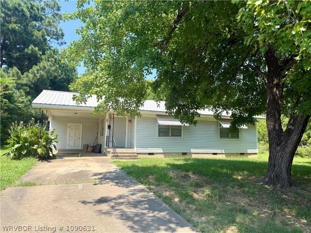 House for sale in Ark