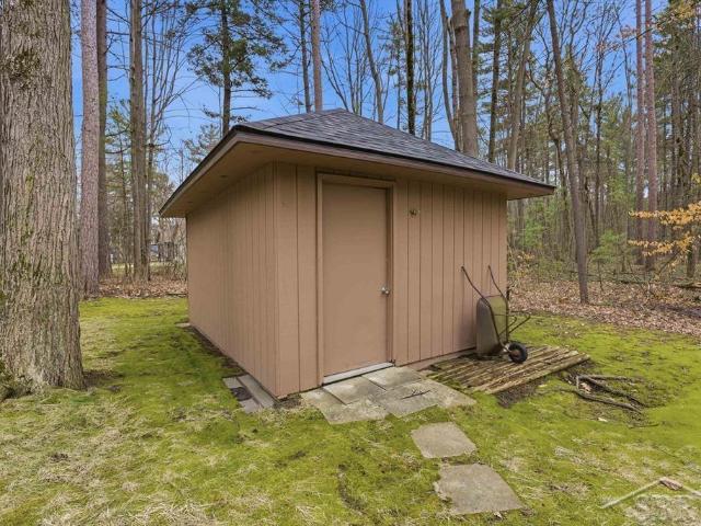 House for sale in Sanford, Michigan