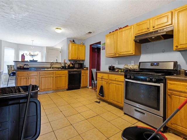 House for sale in Palmetto, Georgia