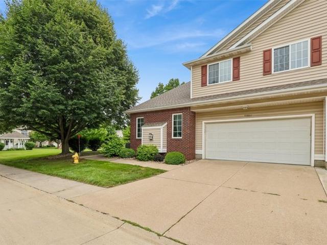 Townhouse for sale in Johnston, Iowa