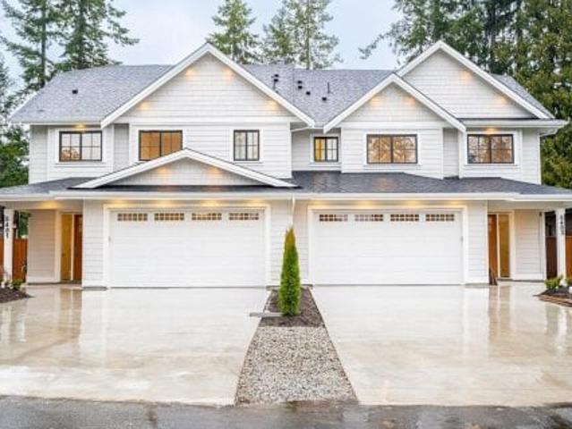 Duplex for sale in Delta, British Columbia
