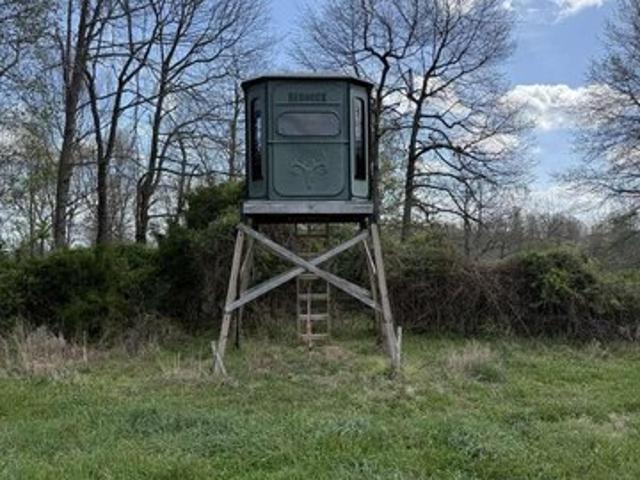 Land for sale in Edmonton, Kentucky