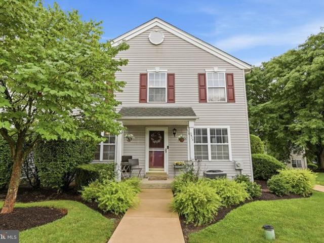 Townhouse for sale in Bucks, Pennsylvania