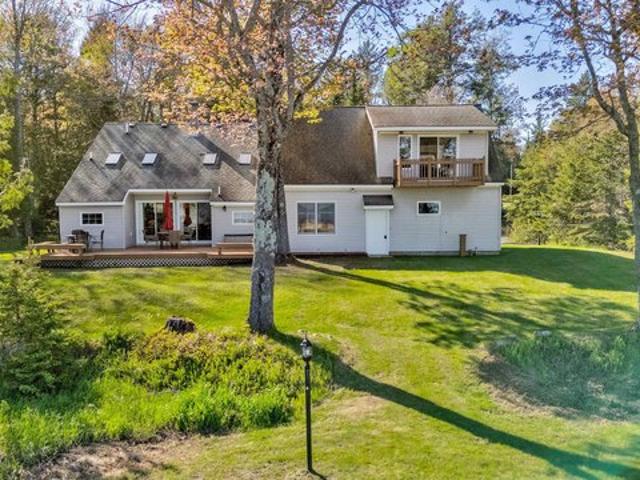 House for sale in Naubinway, Michigan