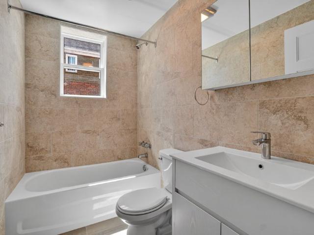 Apartment for rent in St. Leonard's, Quebec
