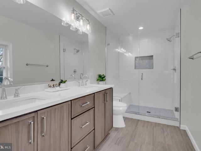 House for sale in Lothian, Maryland