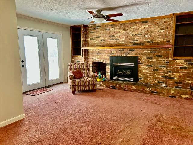 House for sale in Oakland, Kentucky