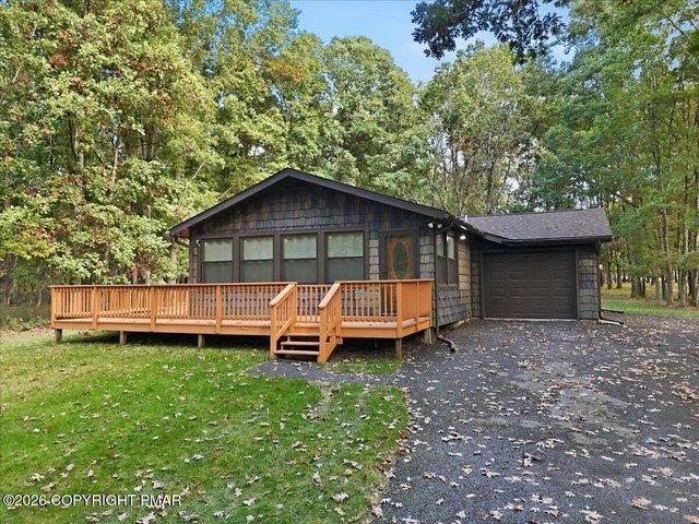 House for sale in Effort, Chestnuthill Township