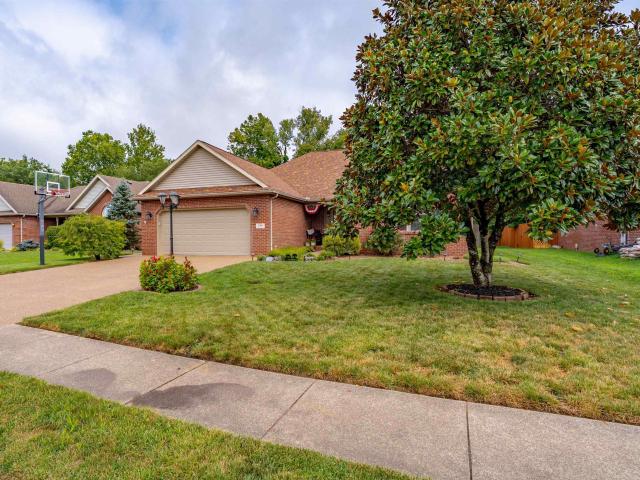 House for sale in Evansville, Indiana