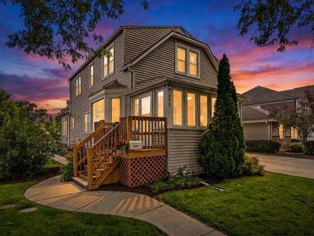 House for sale in Downers Grove, Illinois