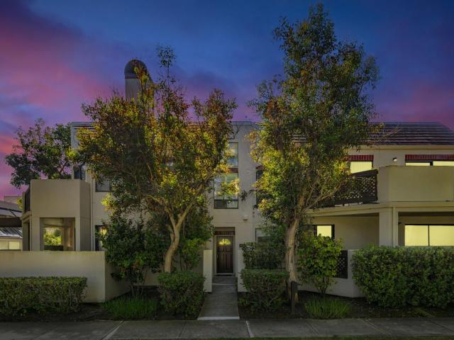 Condo for sale in Redwood City