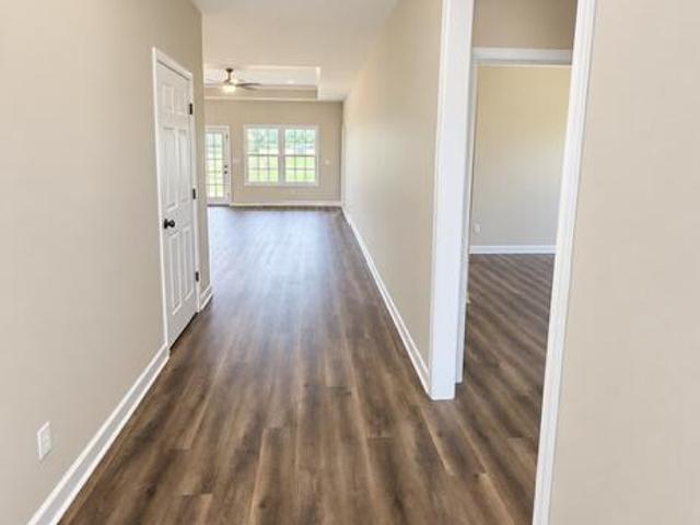 House for sale in Columbia, Alabama
