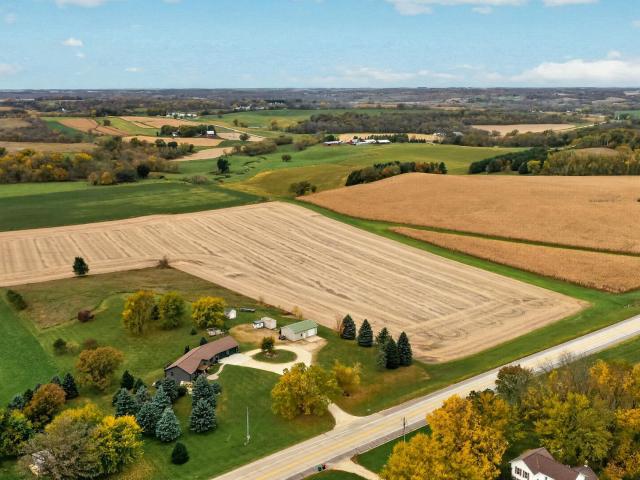 House for sale in Milton Township, Dodge County