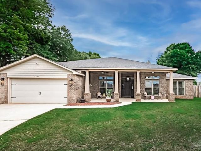 House for sale in Pace, Florida