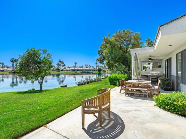Condo for sale in La Quinta, California