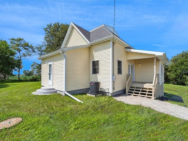 House for sale in Kellogg, Iowa