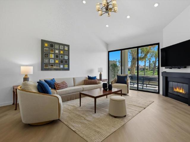 Condo for sale in La Quinta, California