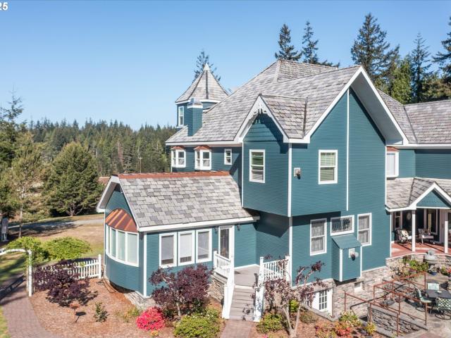House for sale in Bandon