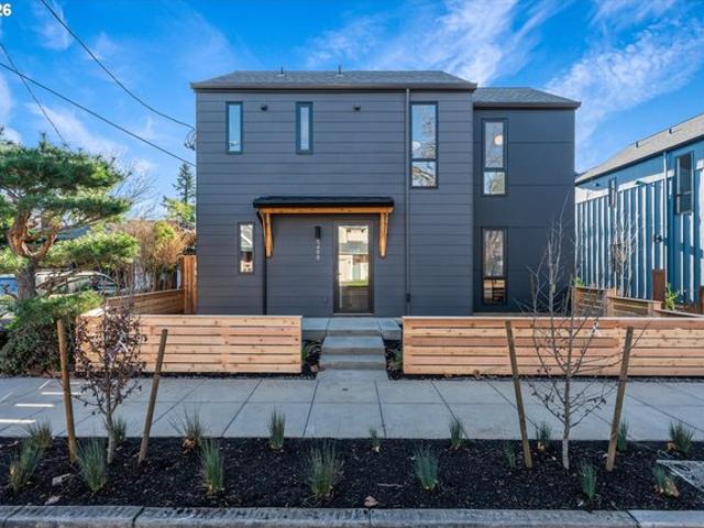 House for sale in Oregonia