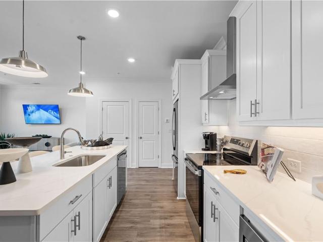 Condo for sale in Alpharetta, Fulton County